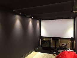 Reasons to Convert Your Garage Into a Home Cinema