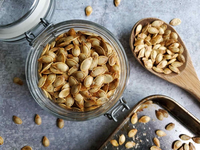 How to Store Pumpkin Seeds for Planting in 8 Steps