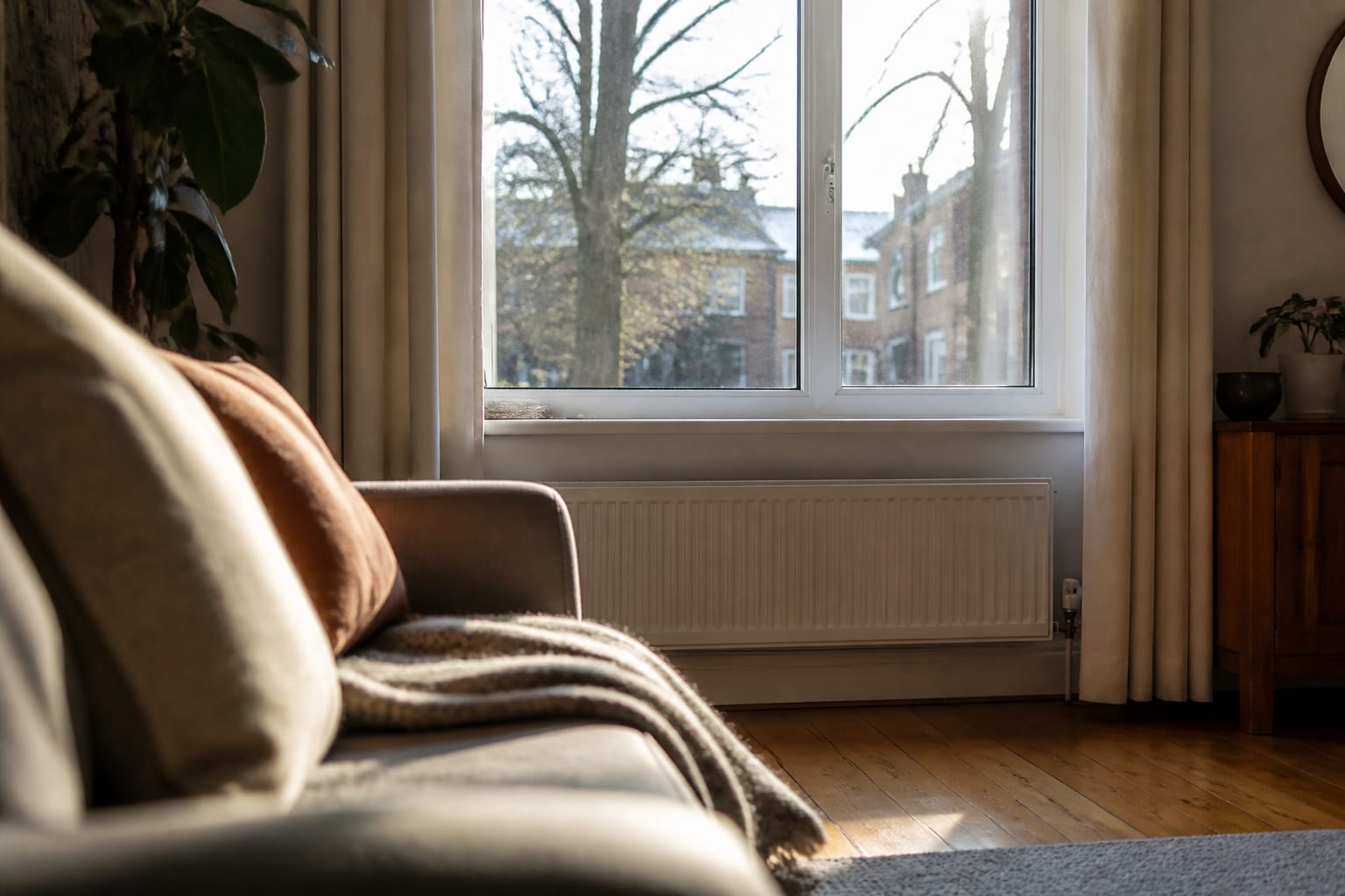 How Double Glazing Reduces Heating Bills